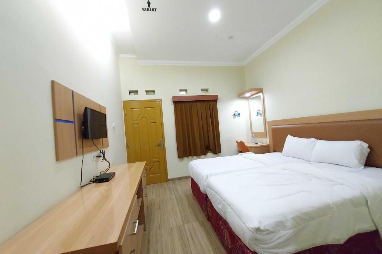 Homestay Fifa Syariah Pati Near Rsud Raa Soewondo エクステリア 写真