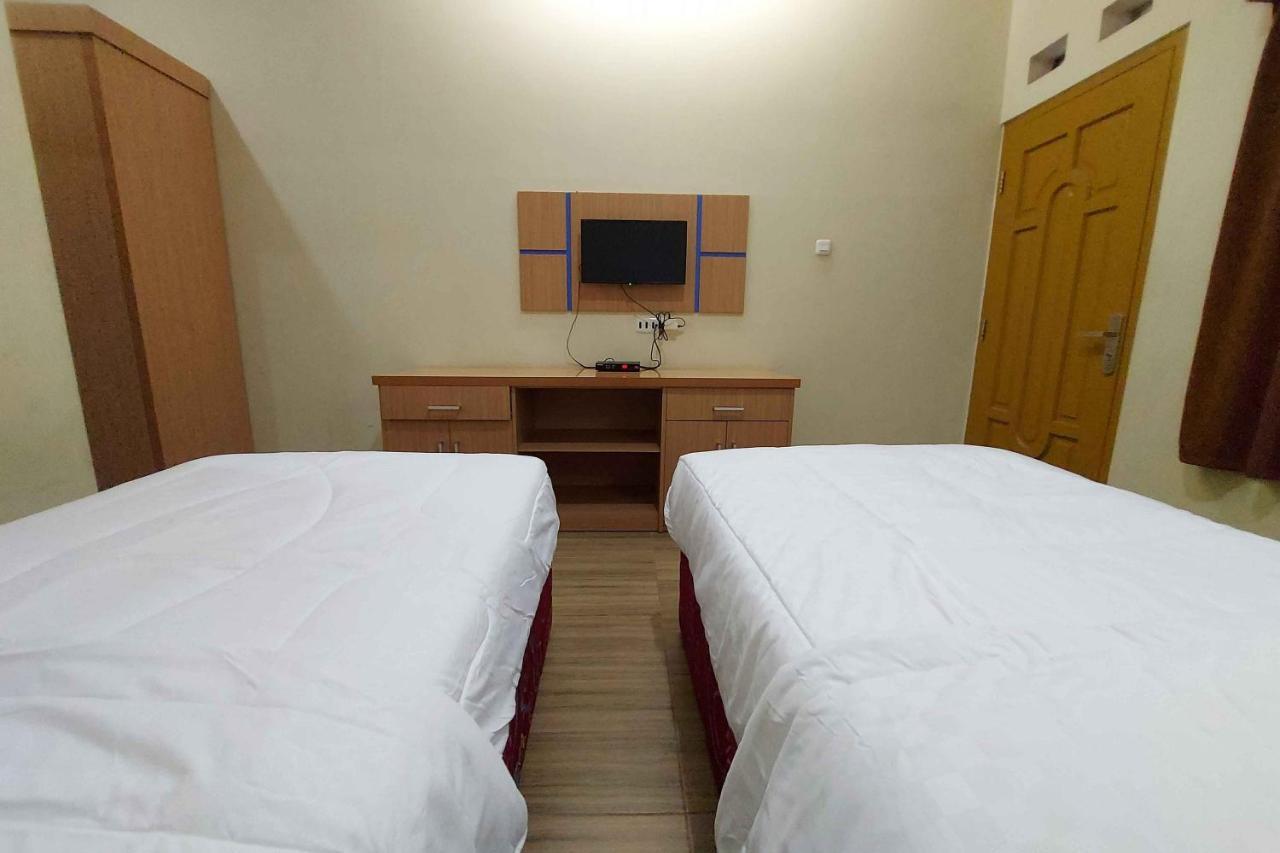 Homestay Fifa Syariah Pati Near Rsud Raa Soewondo エクステリア 写真