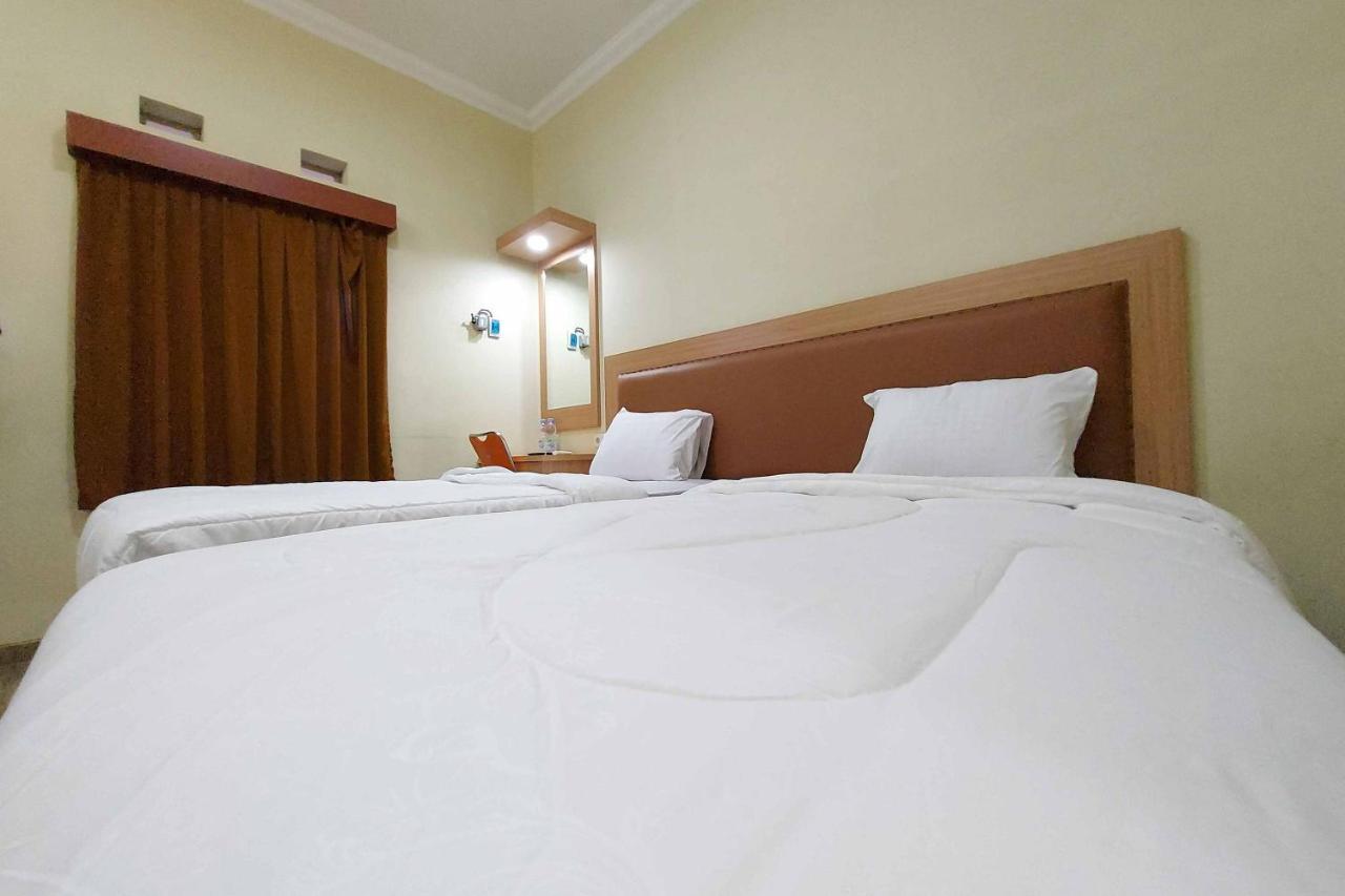 Homestay Fifa Syariah Pati Near Rsud Raa Soewondo エクステリア 写真